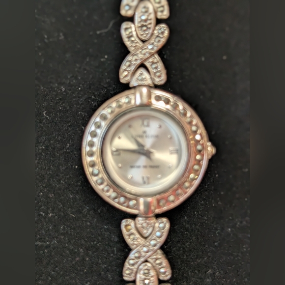Anne Klein Rhinestone Watch with X O Design Band 90s Silver Toned/Plated Vintage main image 5
